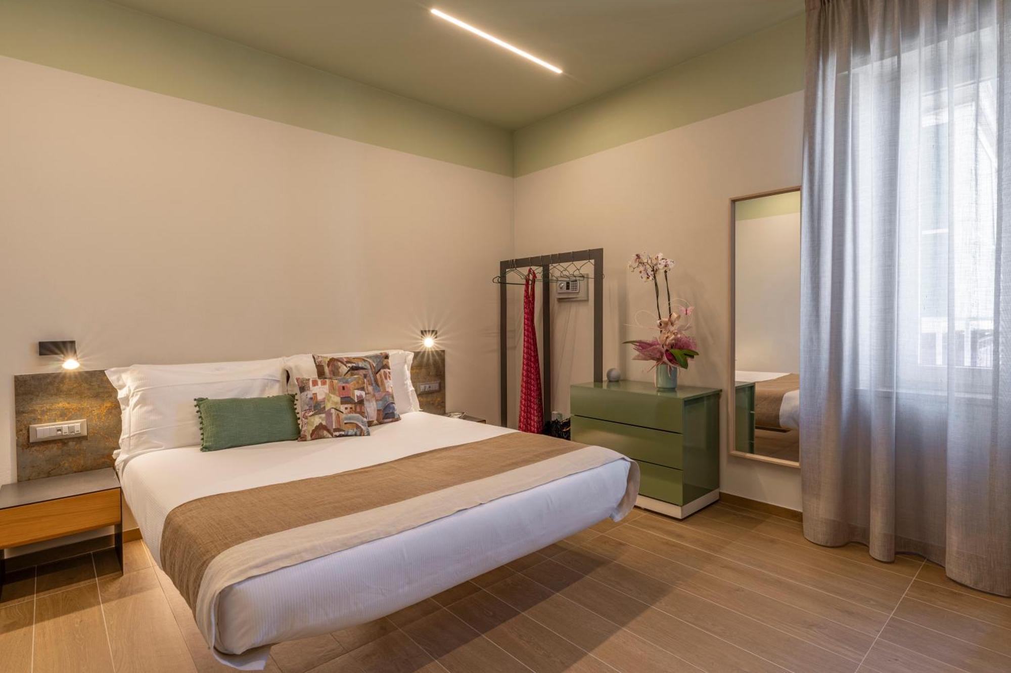 Luci Sul Mare -Boutique Rooms Follonica Exterior foto